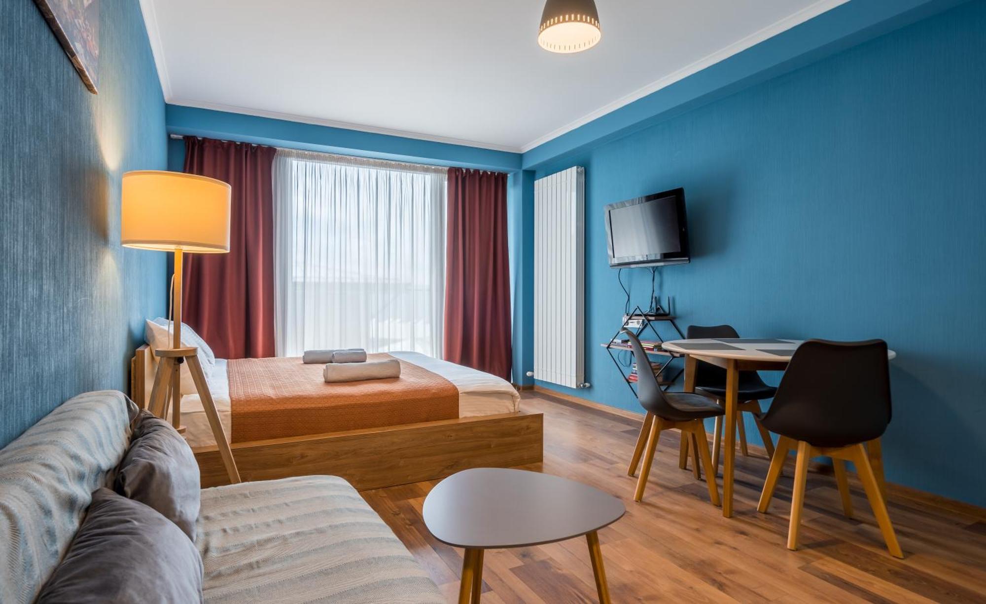 Apartment New In Atrium